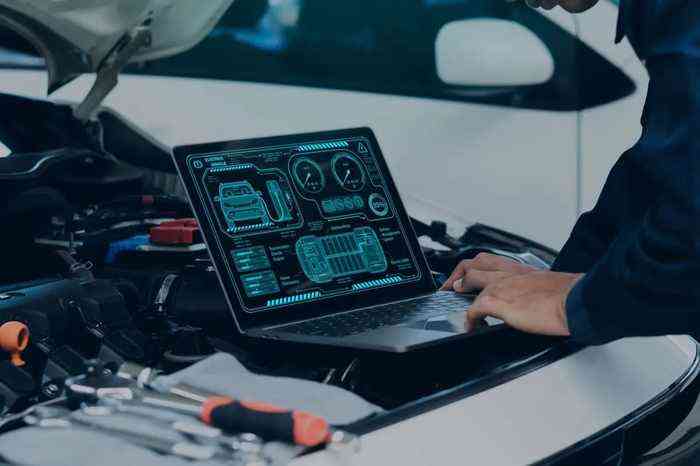 Diagnostyka komputerowa Poznań - profesjonalna diagnoza usterek w Autoserwis Chartowo